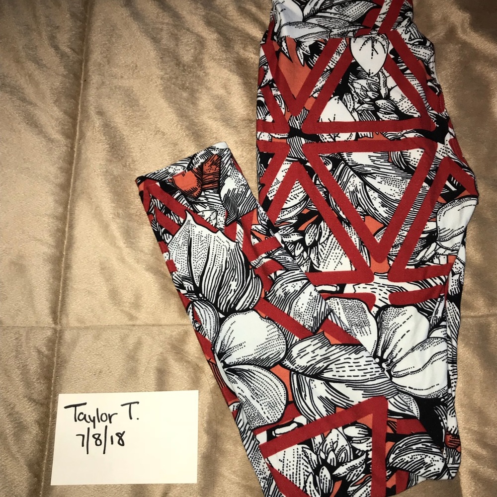 Lularoe OS leggings EUC